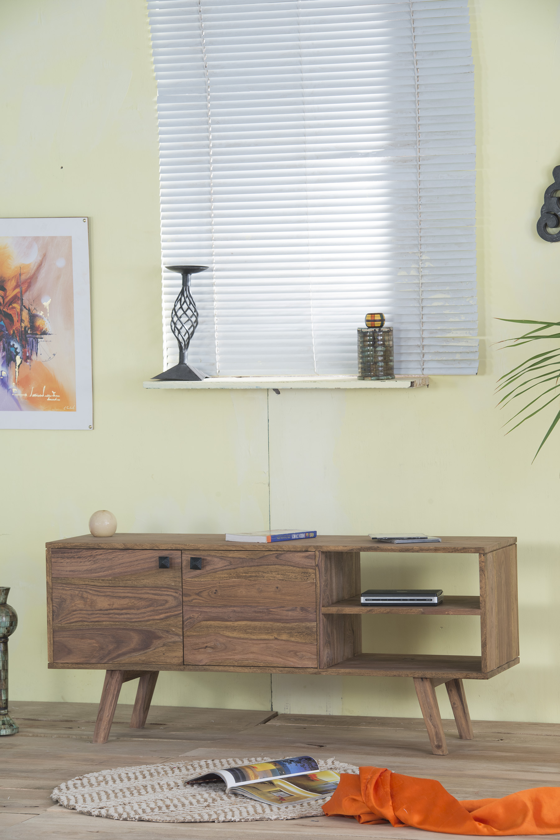 Slim Hall Console