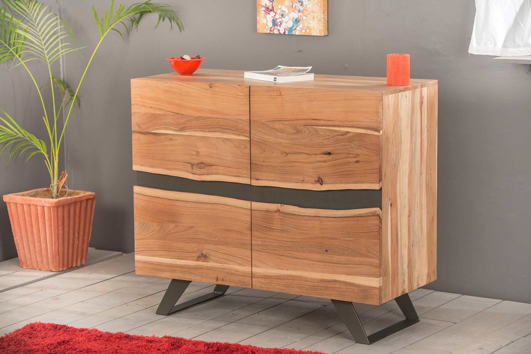 Compact Bench