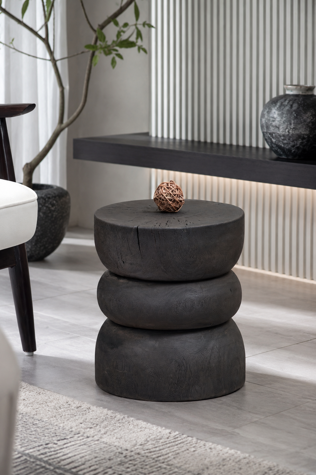 Solid Ring Stool